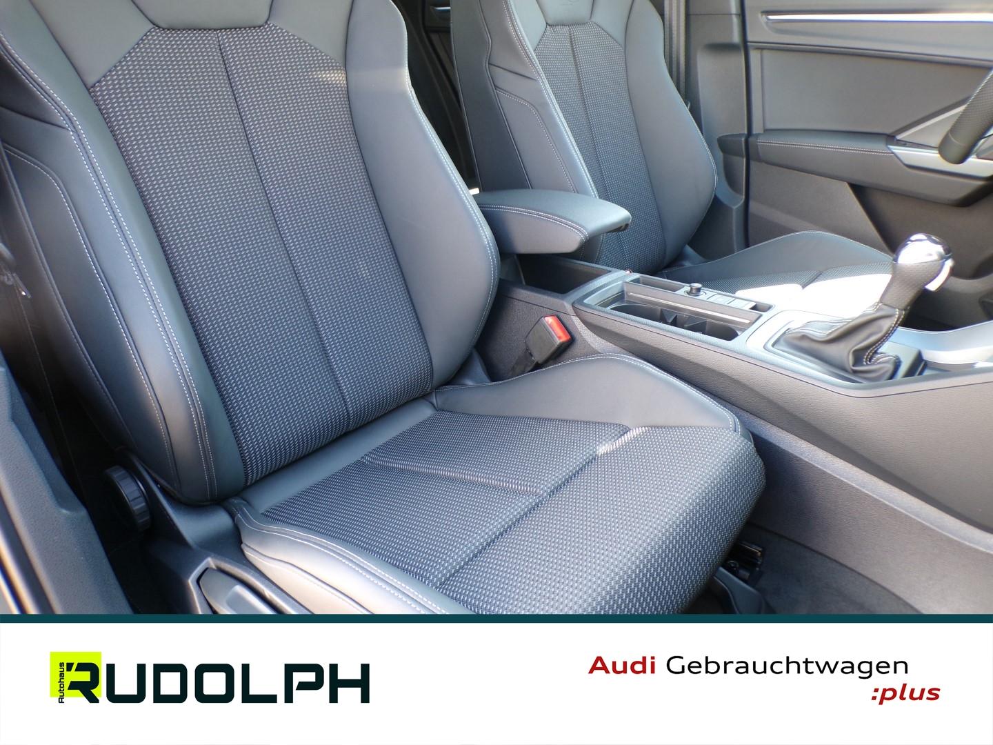 Audi Q3 35 TFSI S-Line S-Tronic