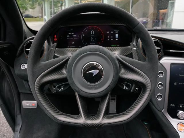 McLaren 750S Spider Performance I Lift I Black Pack