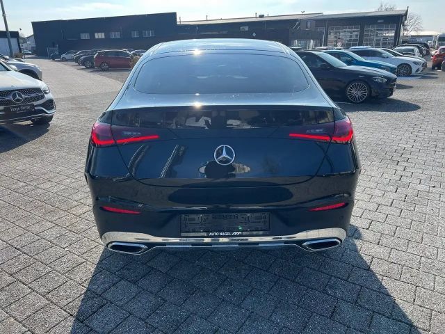 Mercedes-Benz GLC 220 AMG Line Coupé GLC 220 d