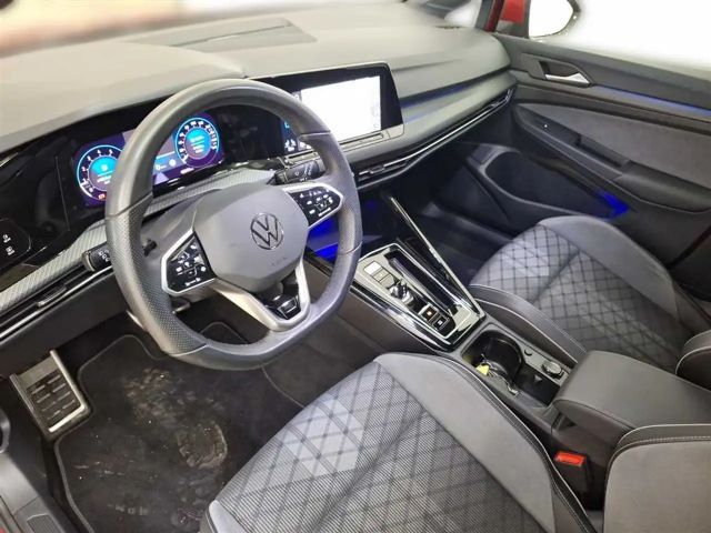 Volkswagen Golf 2.0 TSI DSG R-Line