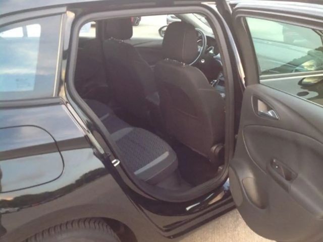 Opel Astra 1.2 Turbo Edition Turbo