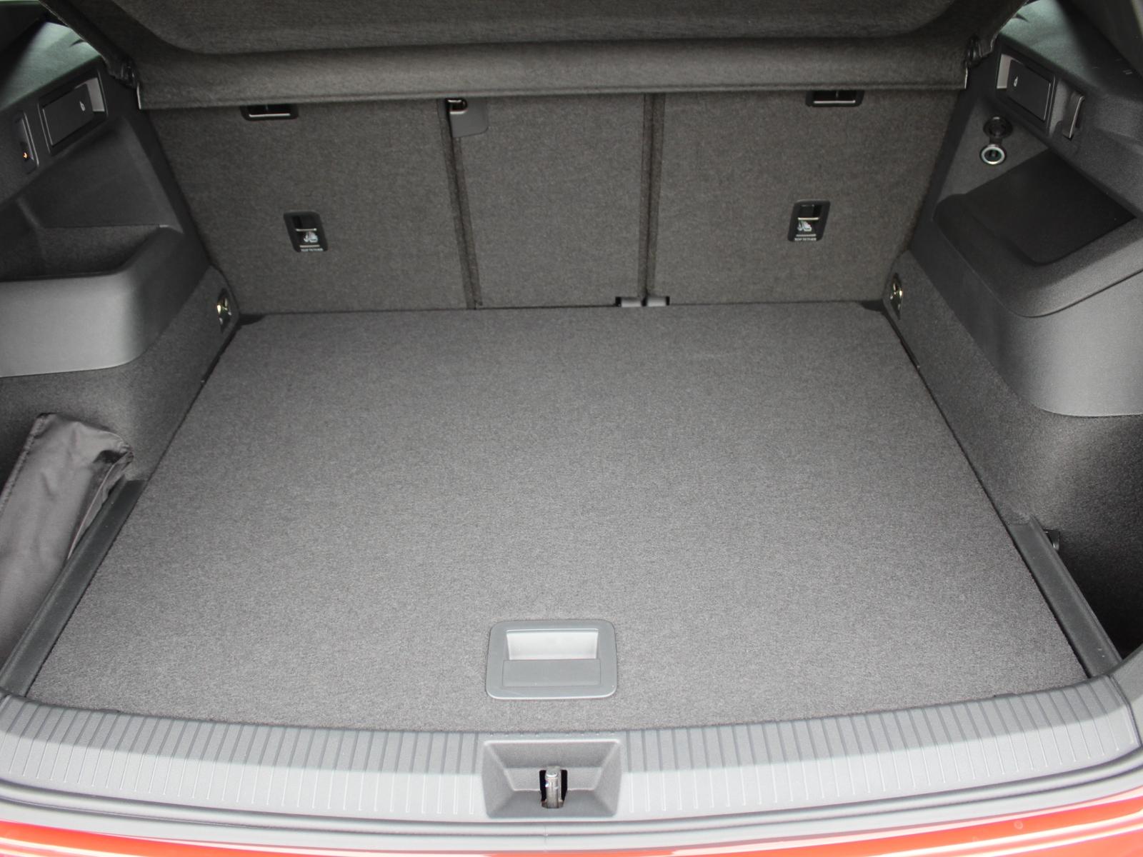 Volkswagen Tiguan IQ.Drive R-Line