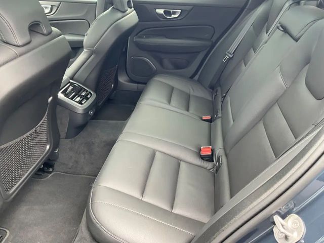 Volvo V60 Cross Country AWD Ultimate