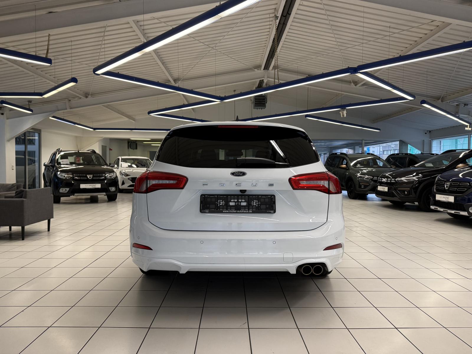 Ford Focus ST Line