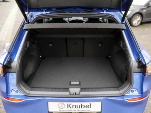 Volkswagen T-Roc 1.5 eTSI DSG IQ.Drive R-Line