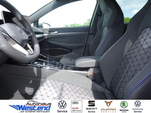 Volkswagen Golf DSG R-Line