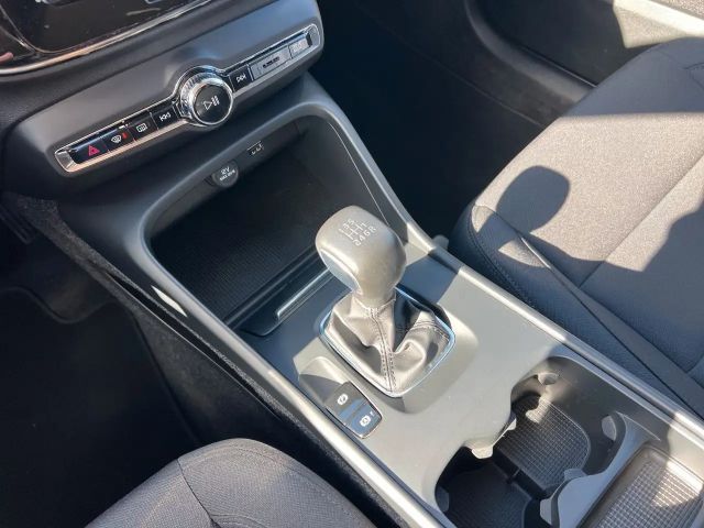 Volvo XC40 Momentum