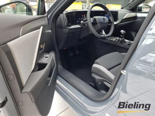 Opel Astra Edition Sports Tourer