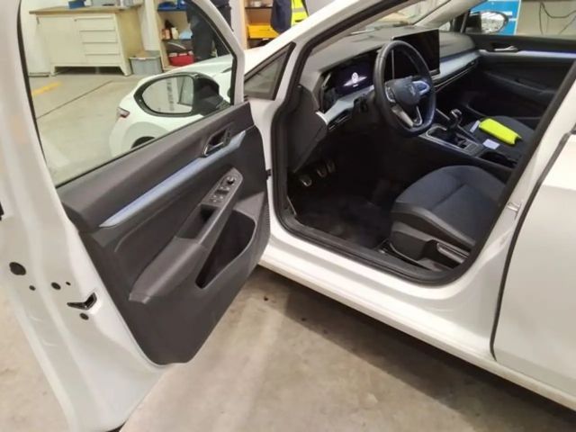 Volkswagen Golf 1.5 TSI