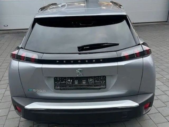 Peugeot E-2008 Allure Pack