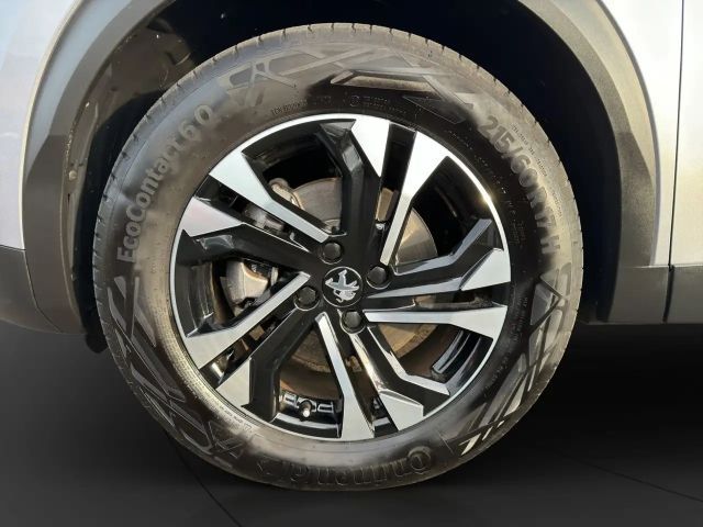 Peugeot E-2008 Allure Pack