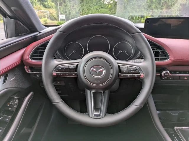 Mazda 3 SkyActiv Takumi e-Skyactiv