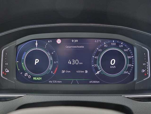 Volkswagen Passat GTE Variant