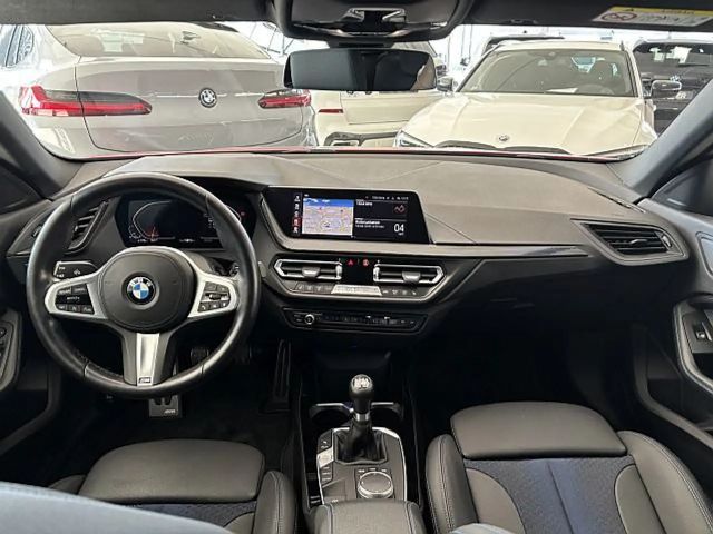 BMW 218 218i Coupé M-Sport