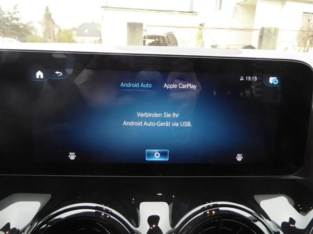 Mercedes-Benz GLA 180 GLA 180 d