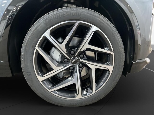 Audi Q6 e-tron Suv e-tron Audi Q6 SUV e-tron