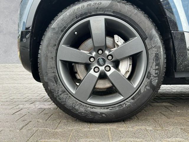 Land Rover Defender 110 AWD D300 Dynamic SE