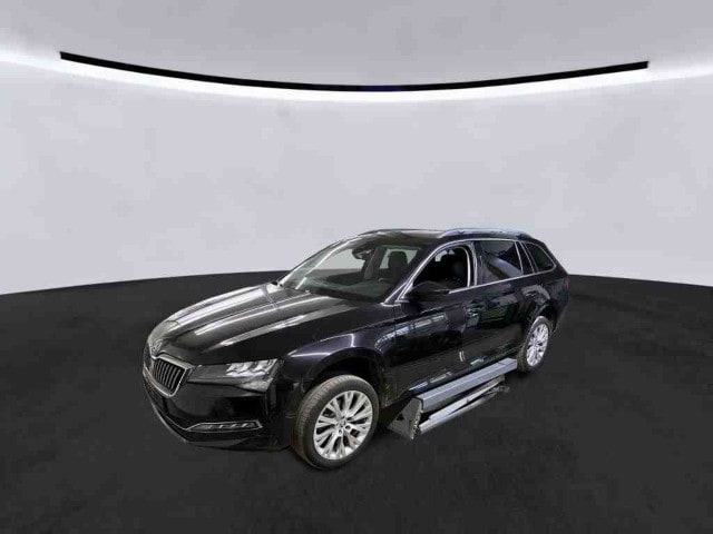 Skoda Superb 2.0 TDI Combi Style Style