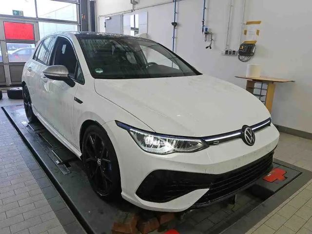 Volkswagen Golf 2.0 TSI 4Motion DSG Golf VIII