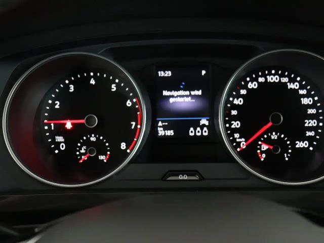 Volkswagen Tiguan Allspace DSG R-Line Style