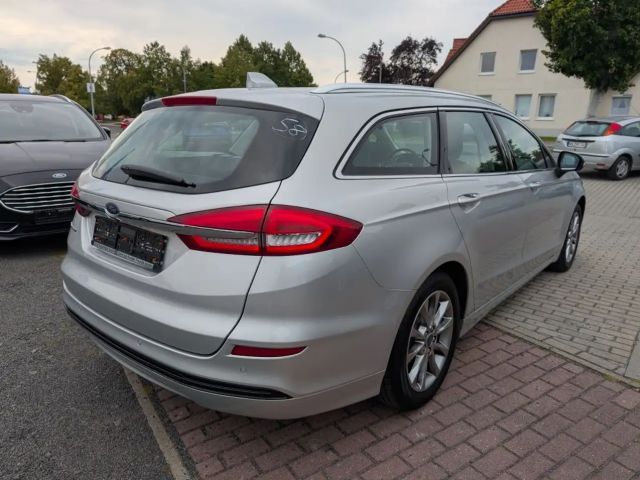 Ford Mondeo Business Titanium Wagon