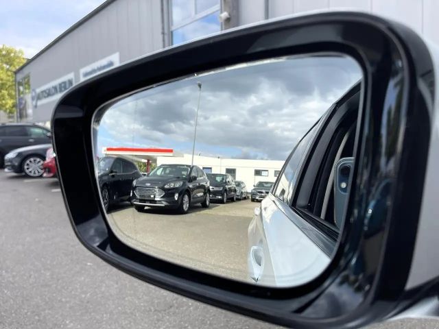 BMW 320 320d Touring