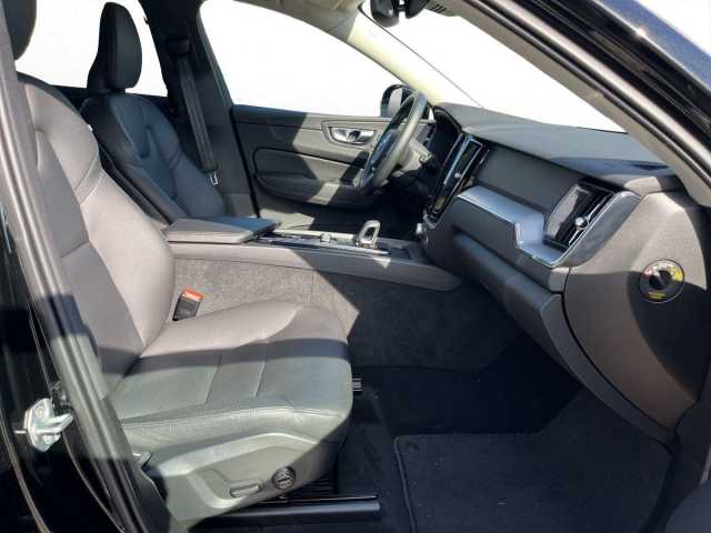 Volvo XC60 AWD Momentum