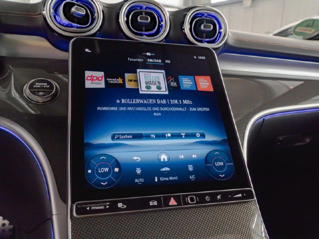 Mercedes-Benz C 200 AMG Line Sedan