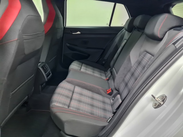 Volkswagen Golf 2 0 l TSI ACC SpurW KAM W-Paket