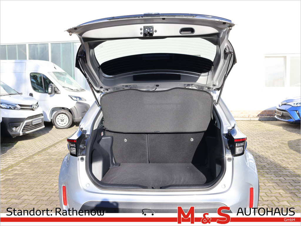 Toyota Yaris Cross 4x2 5-deurs Plus