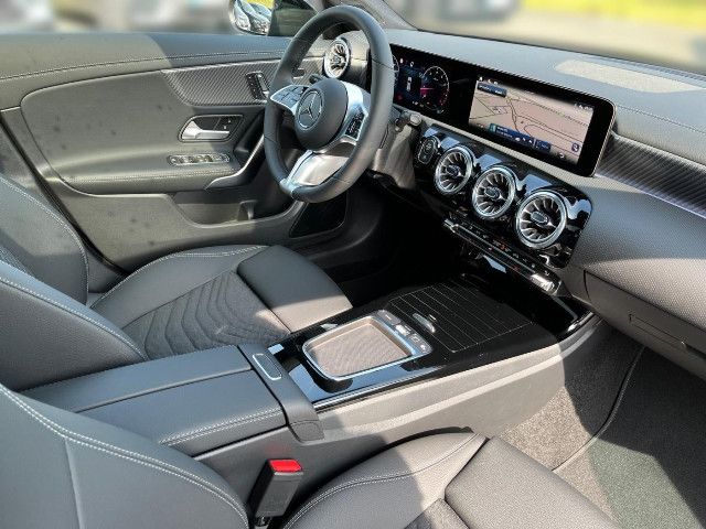 Mercedes-Benz CLA 180 Shooting Brake