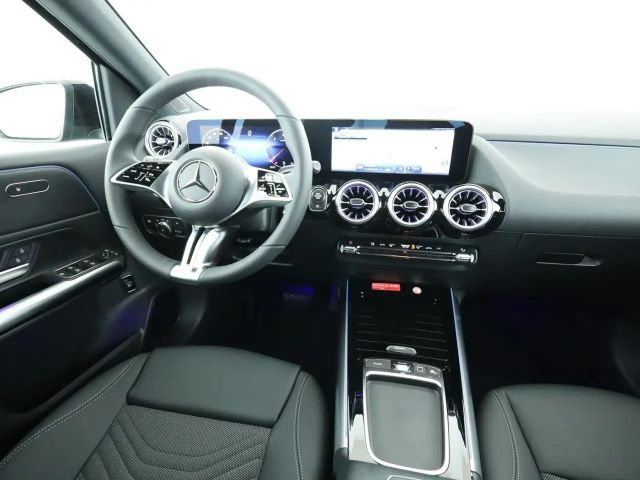 Mercedes-Benz B 200 B 200 d