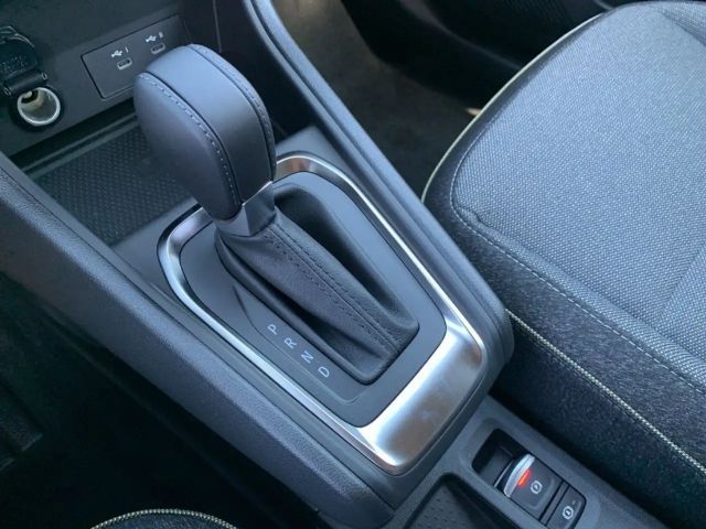 Renault Captur EDC Hybrid Techno