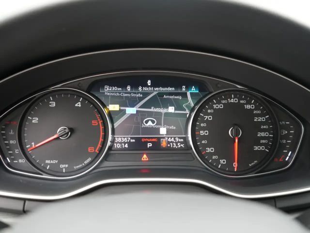 Audi A4 Quattro Sedan