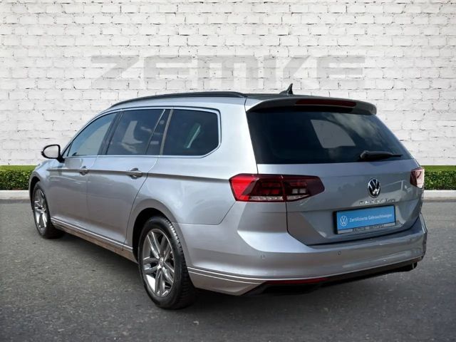 Volkswagen Passat 1.5 TSI Business DSG Variant
