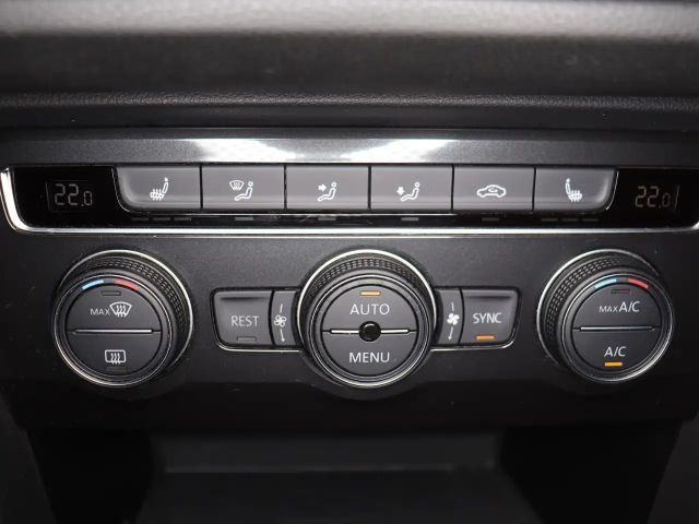 Volkswagen Tiguan Allspace DSG R-Line Style