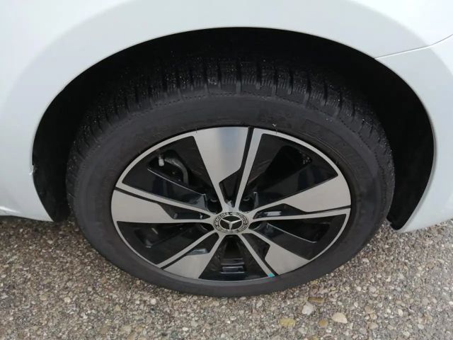 Mercedes-Benz V 220 4MATIC AVANTGARDE V 220 d