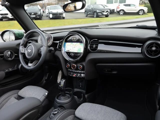 MINI Cooper Cabrio JCW Trim FACEL. LED NAVI KAMERA