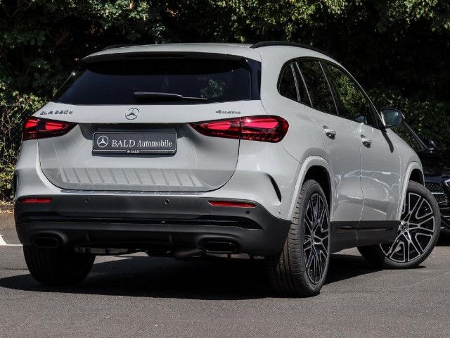 Mercedes-Benz GLA 220 4MATIC GLA 220 d