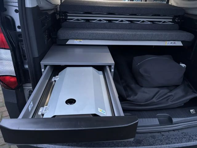 Volkswagen Caddy 1.5 TSI DSG Maxi