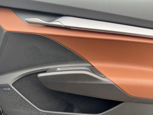 Skoda Enyaq Enyaq 85x NAVI AHK ALU LED LEDER ACC PLA SHZ