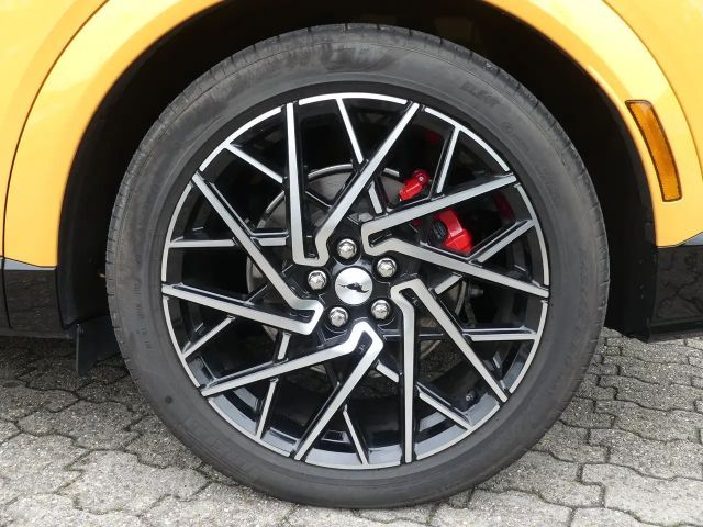 Ford Mustang Mach-E AWD GT