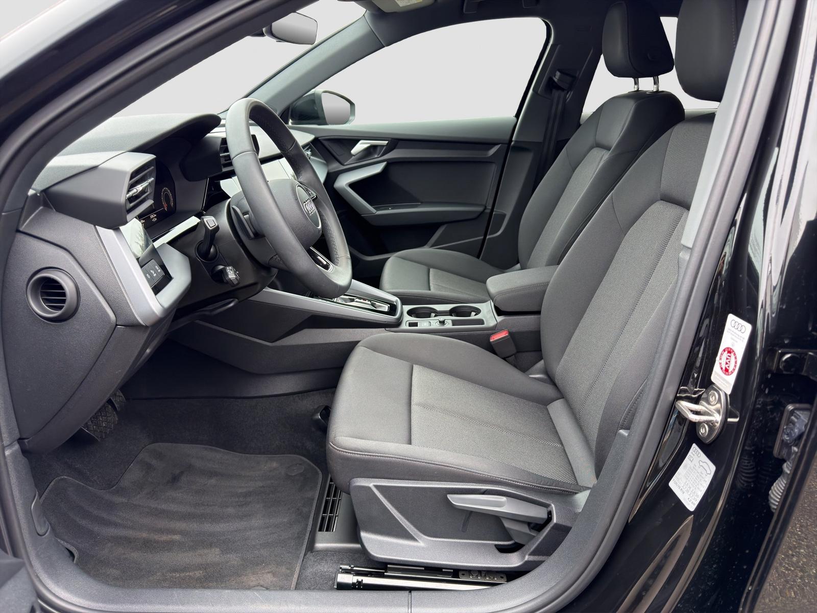 Audi A3 35 TFSI Sedan