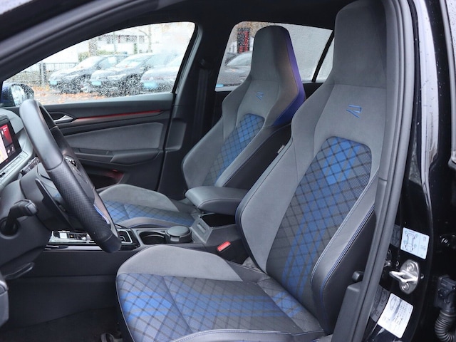 Volkswagen Golf 2.0 TSI 4Motion DSG Golf VIII