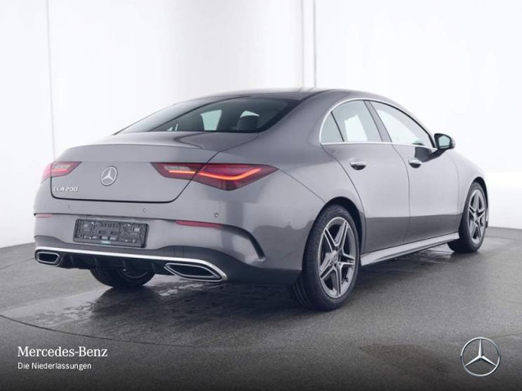 Mercedes-Benz CLA 200 AMG Line Coupé
