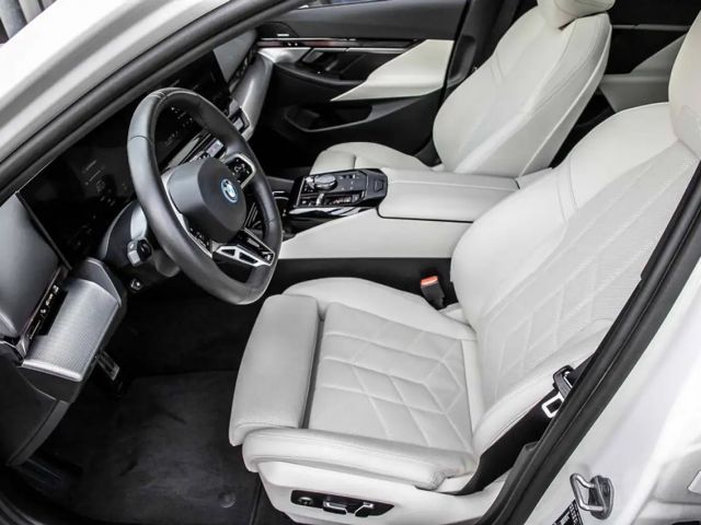 BMW i5 M-Sport eDrive40