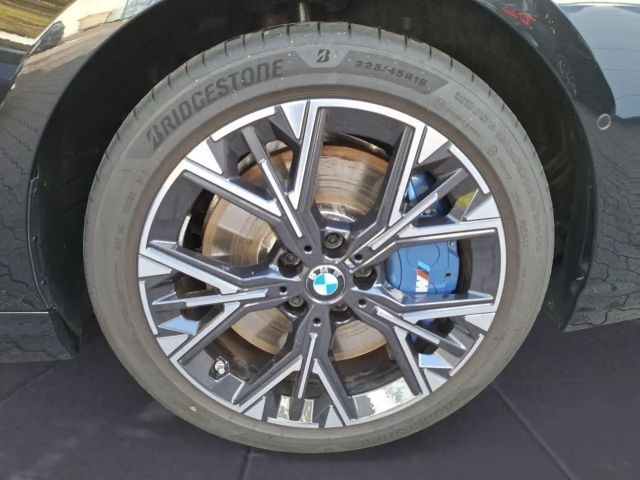 BMW 135 Sedan xDrive