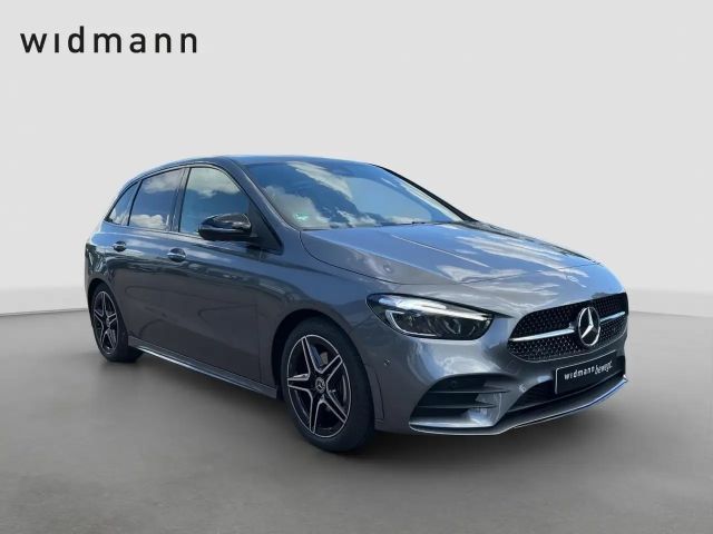 Mercedes-Benz B 200 AMG Line