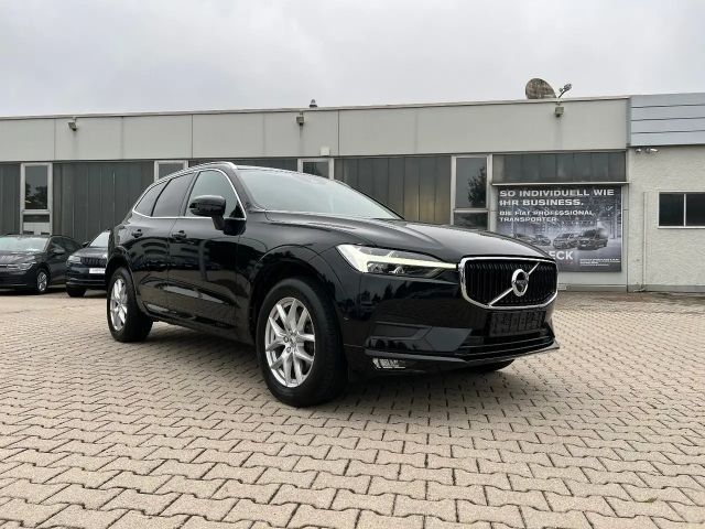 Volvo XC60 Momentum