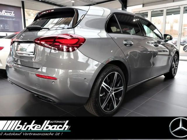 Mercedes-Benz A 200 Progressive